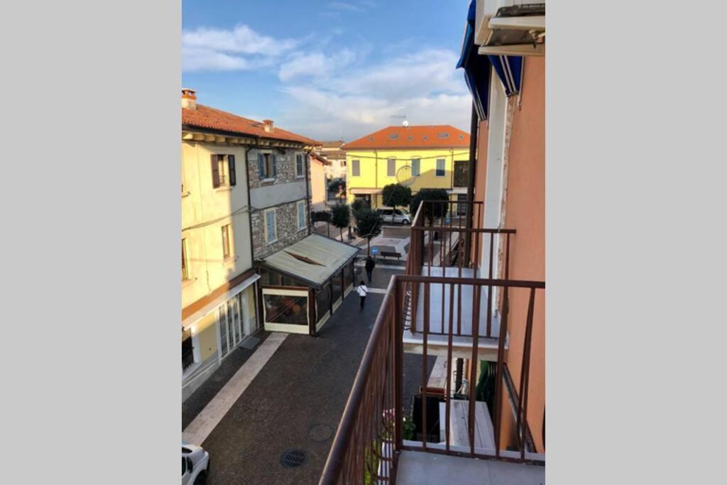 Il Quadrifoglio - Appartamento Nel Cuore Di Lazise Exterior foto